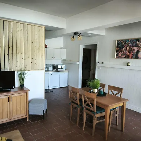 Les Pieds Dans L'eau Marciac