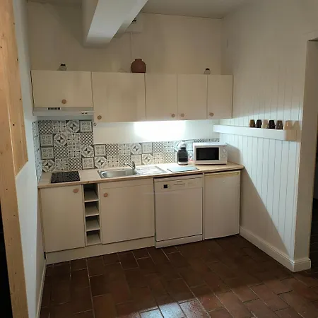 Les Pieds Dans L'eau *