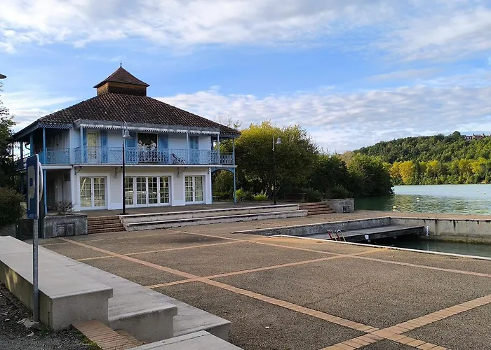 Les Pieds Dans L'eau شقة *