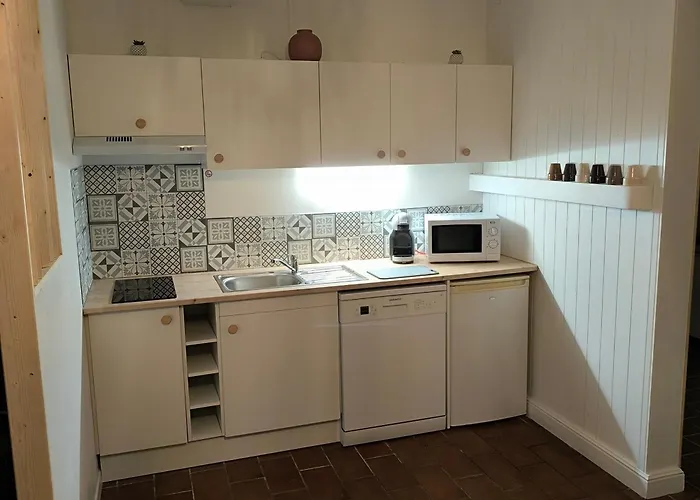 Les Pieds Dans L'eau *